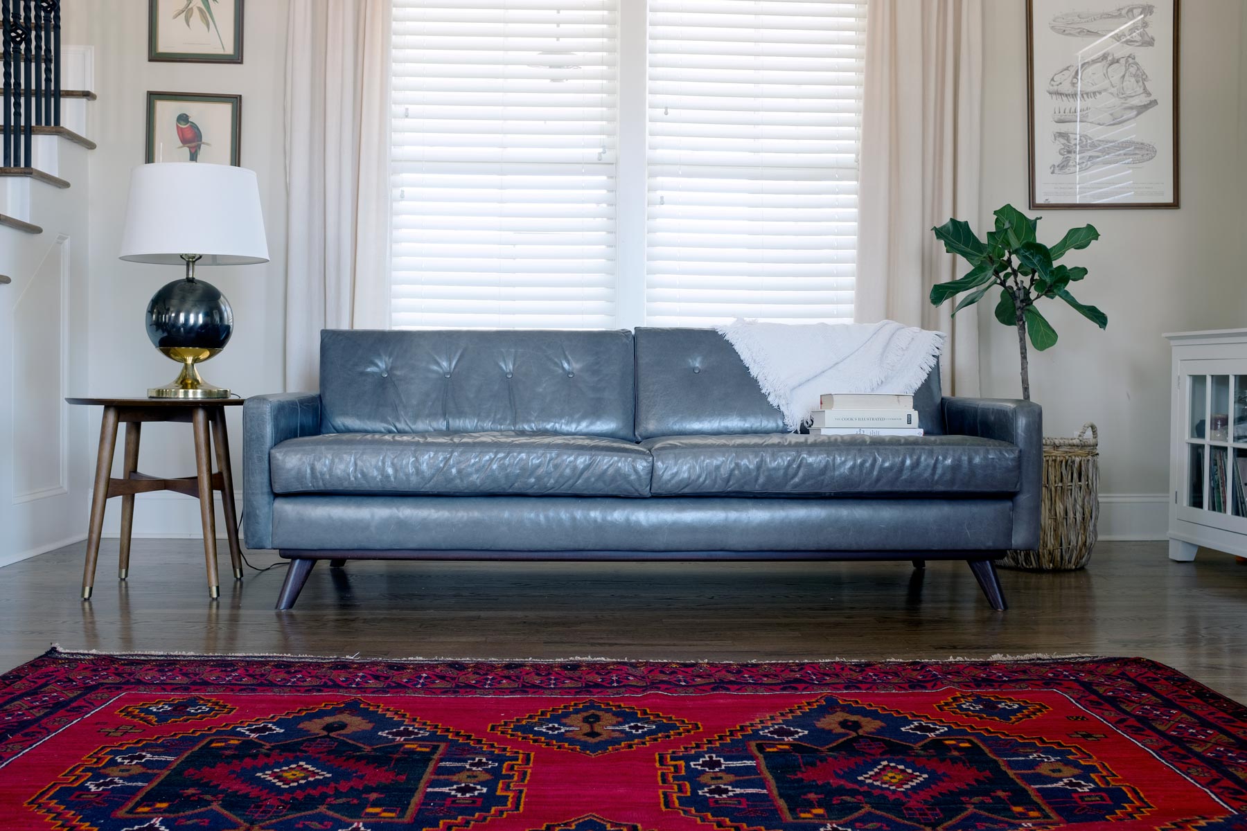 The Pros And Cons Of Leather Furniture, Pros And Cons Of Leather Couches